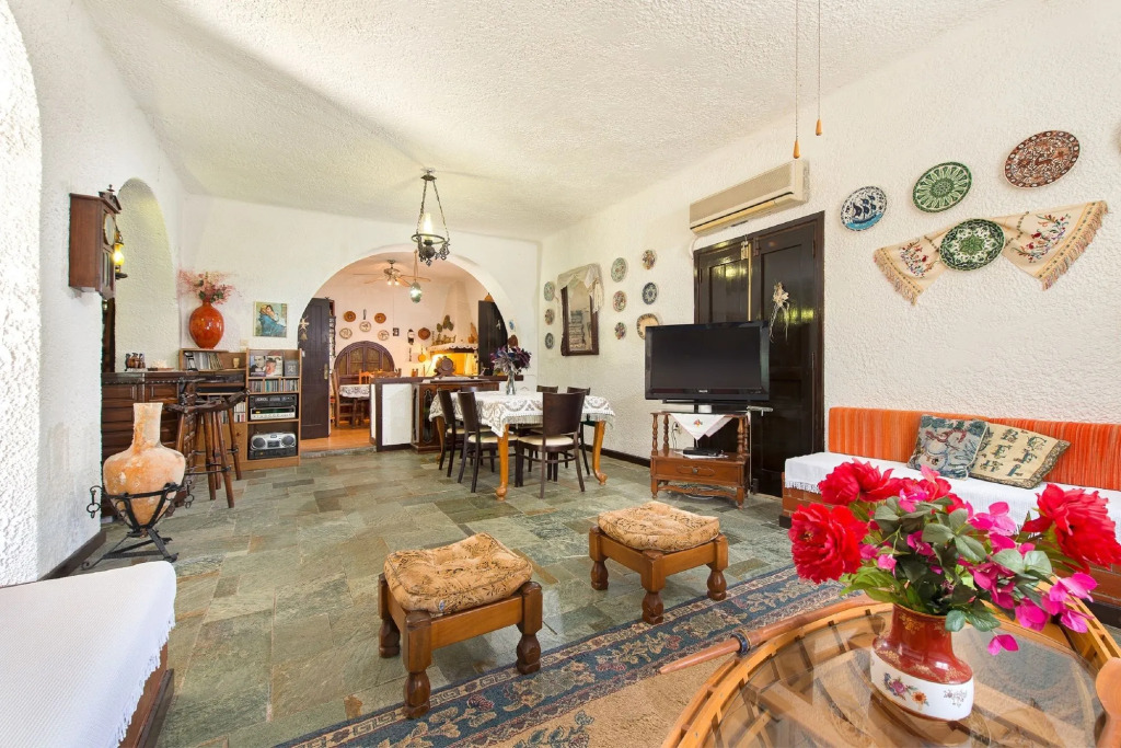 Traditional Villa