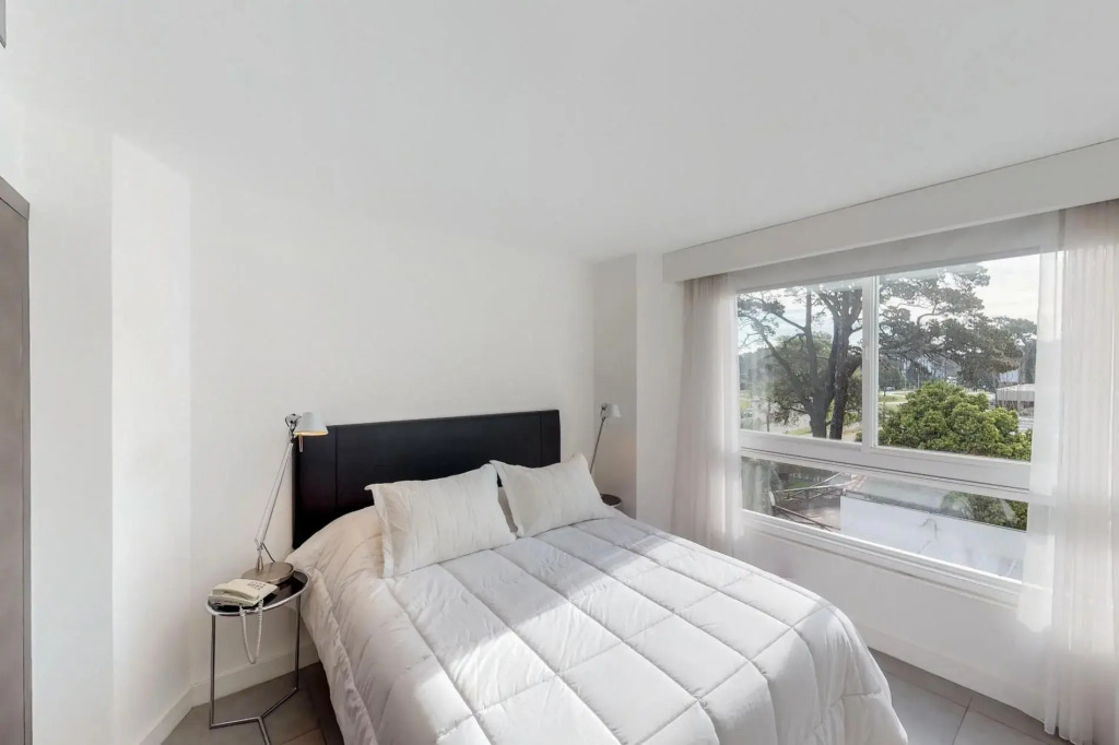 Oceana Suites Yoo ∙ Suite 302