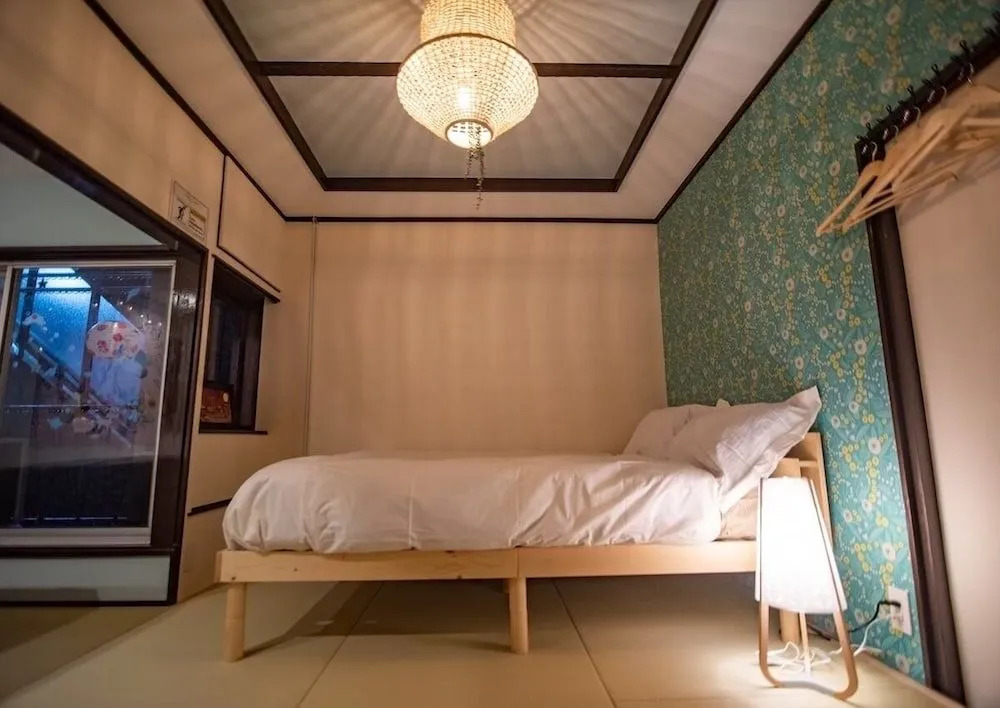 A0 Shinjuku Big House