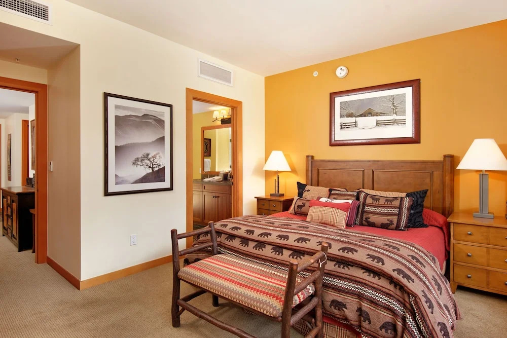 90 Carriage Way #3312 (203160-9297) - 3 Br Condo