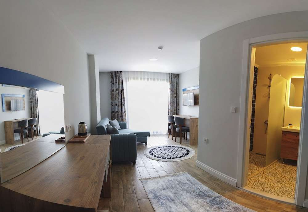 HOUDİNİ HOTEL