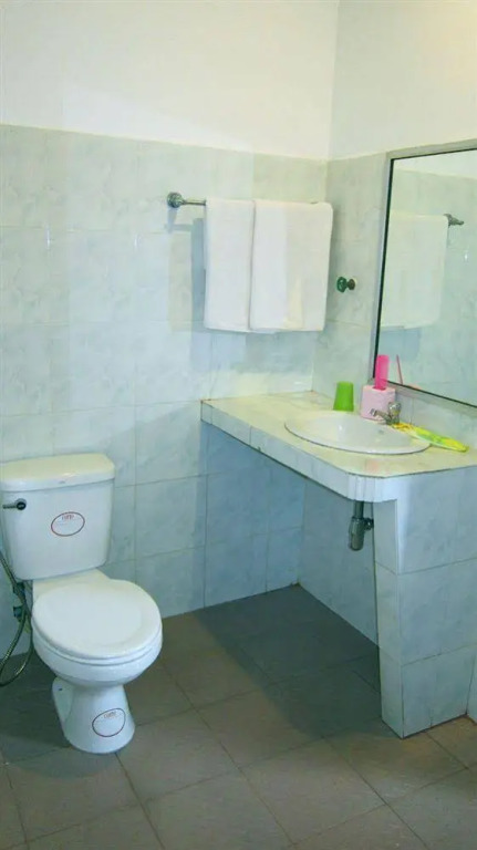 Tom & Jerry Hostel