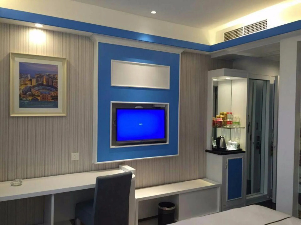 Yiwu Baide Theme Hotel