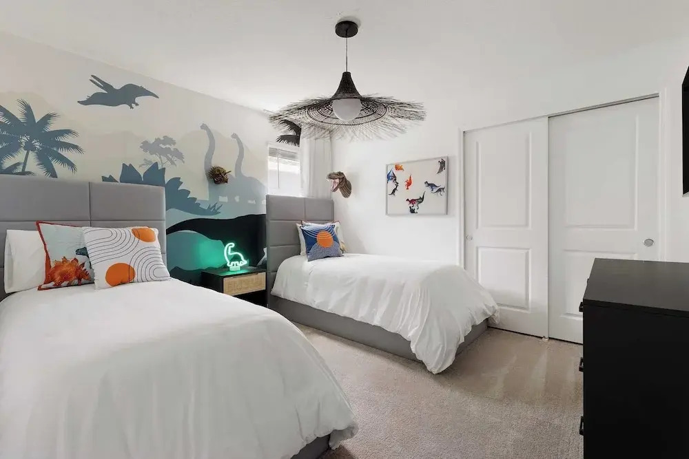 Sleeps 26! Resort Home w/ On-site Waterpark, Pool Flamingo Grove by Avantstay