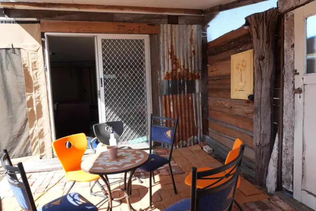 SilverSprings Spa Retreat Pet Friendly Cottages and Glampings