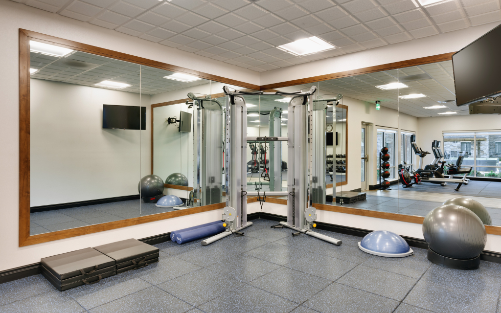 Holiday Inn Express & Suites - Gainesville I-75 by IHG