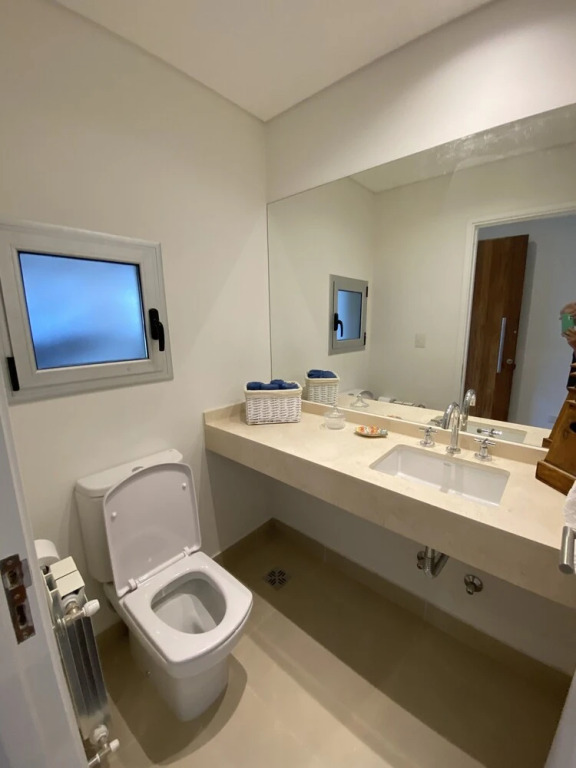 Fantastico Duplex Con Jardin y Piscina