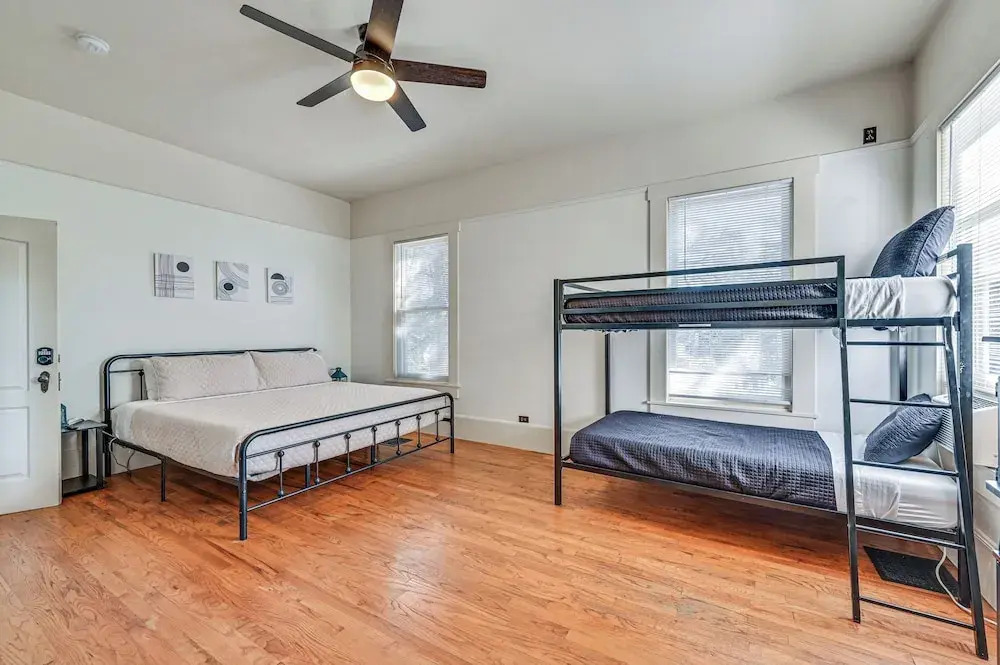 4 Mi to Downtown Flagstaff: Getaway w/ Views