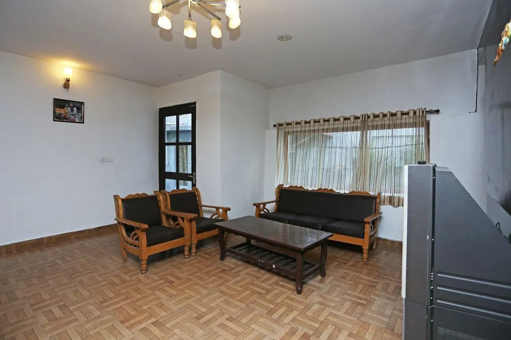 OYO 9392 Villa Riverine