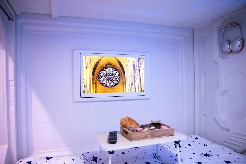 QUICKHOT By GTS - capsules et chambres confortables
