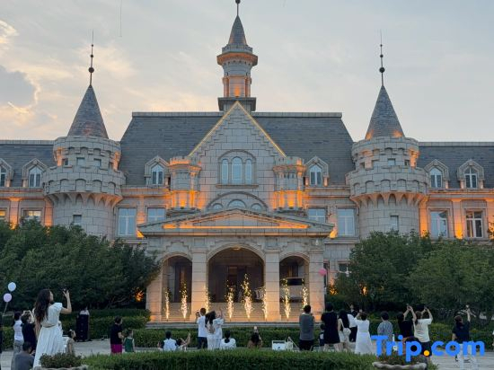 Qinhuangdao Beidaihe Guiyin Homestay (Beidaihe Railway Station)