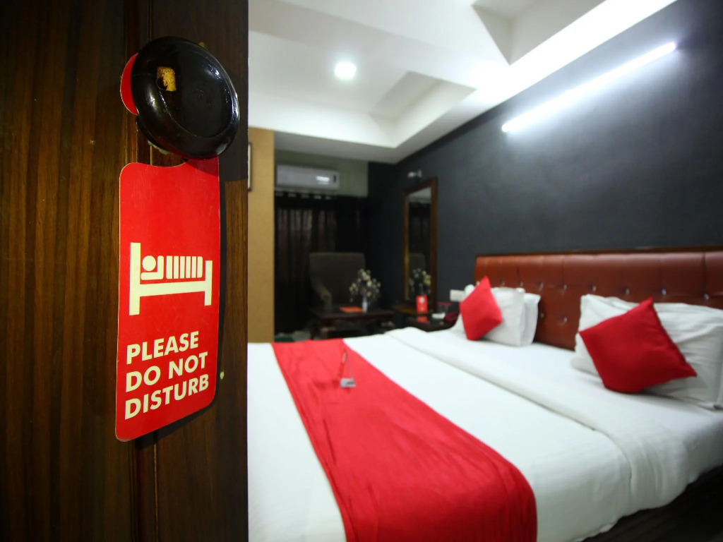 Kanak Beacon Hotel Ashram Road Ahmedabad