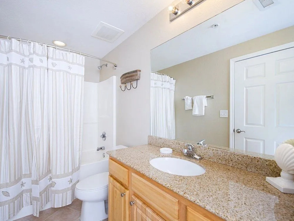 1010W Beach Condo #1501 - 2 Br condo by RedAwning