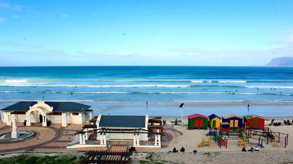 Surfers Penthouse