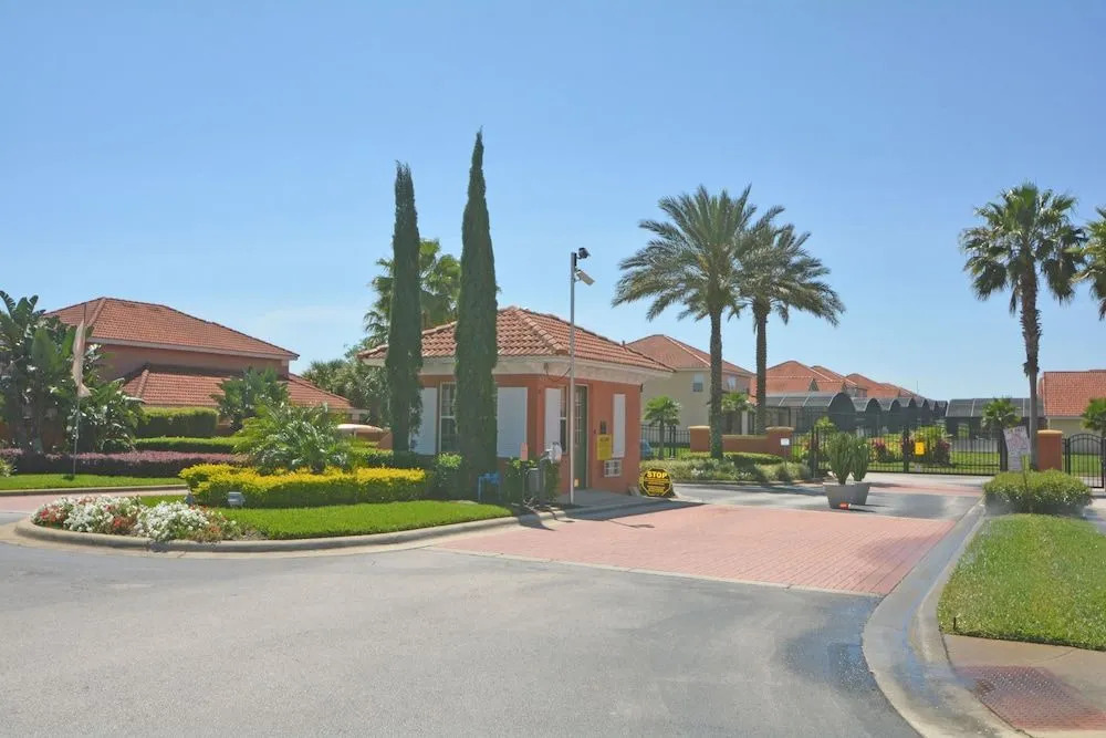 620SC Donald s Safari Station 5 Br home by RedAwning