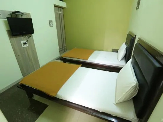 Hotel Ronak Royal