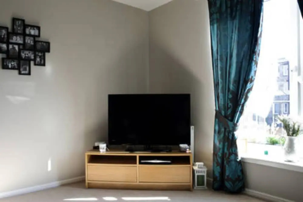2 Bedroom Flat In Bonnington
