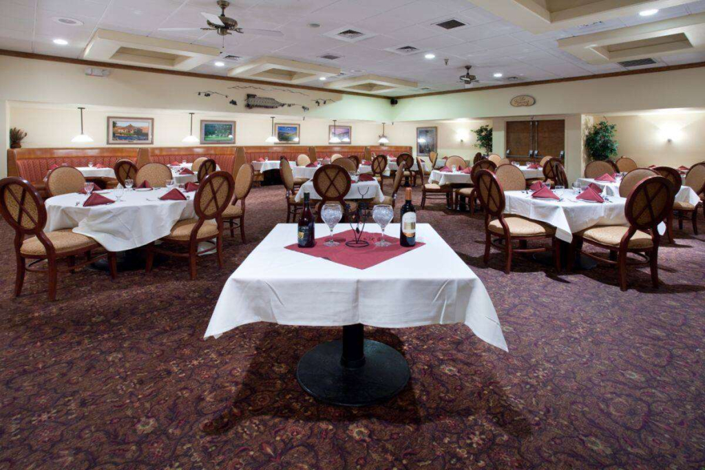 Ramada Plaza by Wyndham Sheridan Hotel & Convention Center
