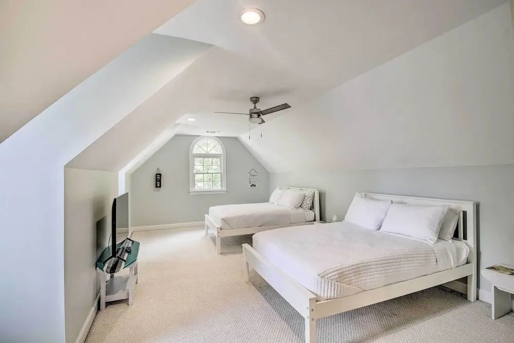 Waterfront Sunset Beach Escape w/ Dock & Golf View