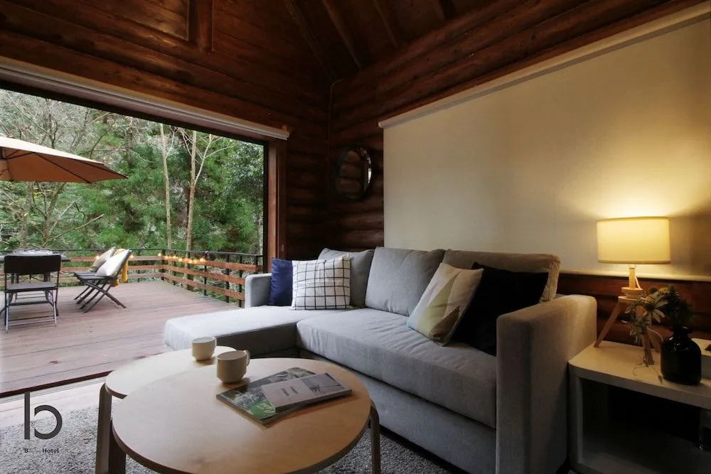 Yoshiwa House