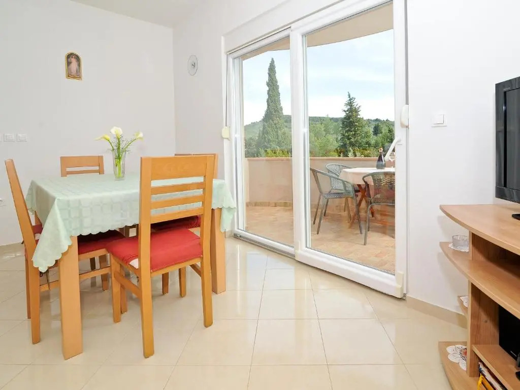 Apartments Vidov by the beach