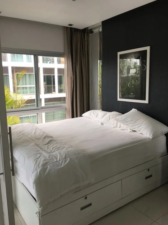 The Gallery Condo - D41 by Axiom