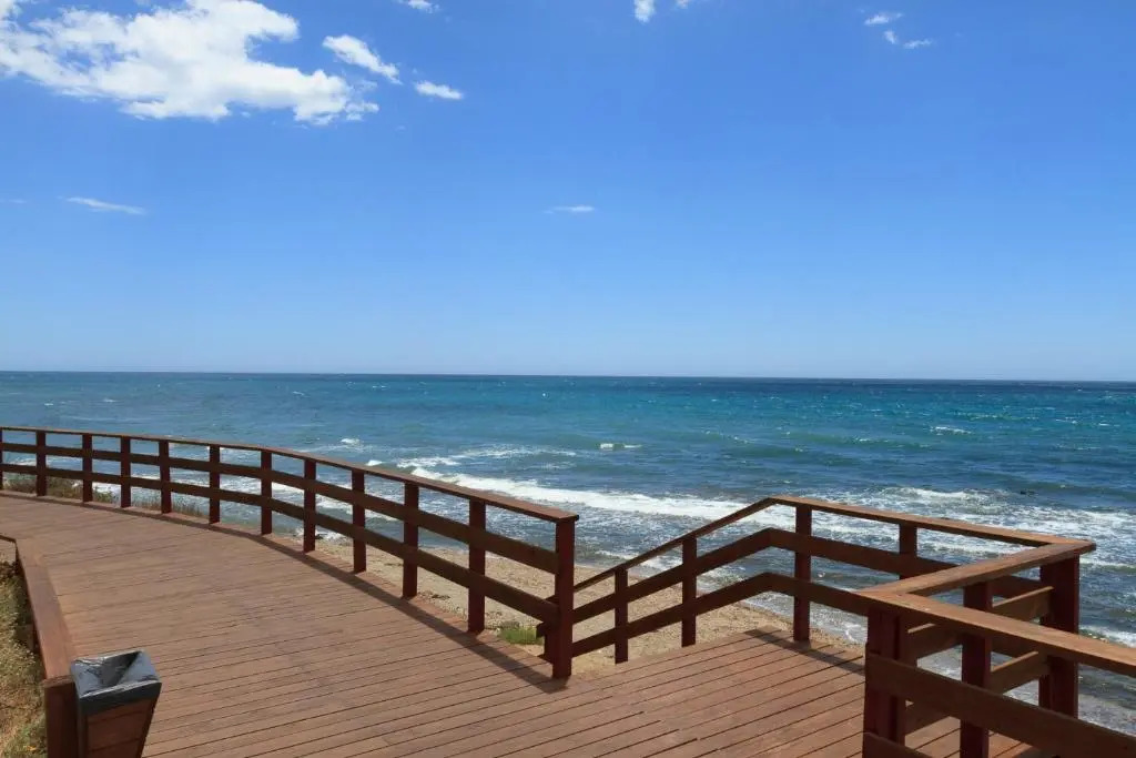Puerta Del Mar Beachfront And Pool