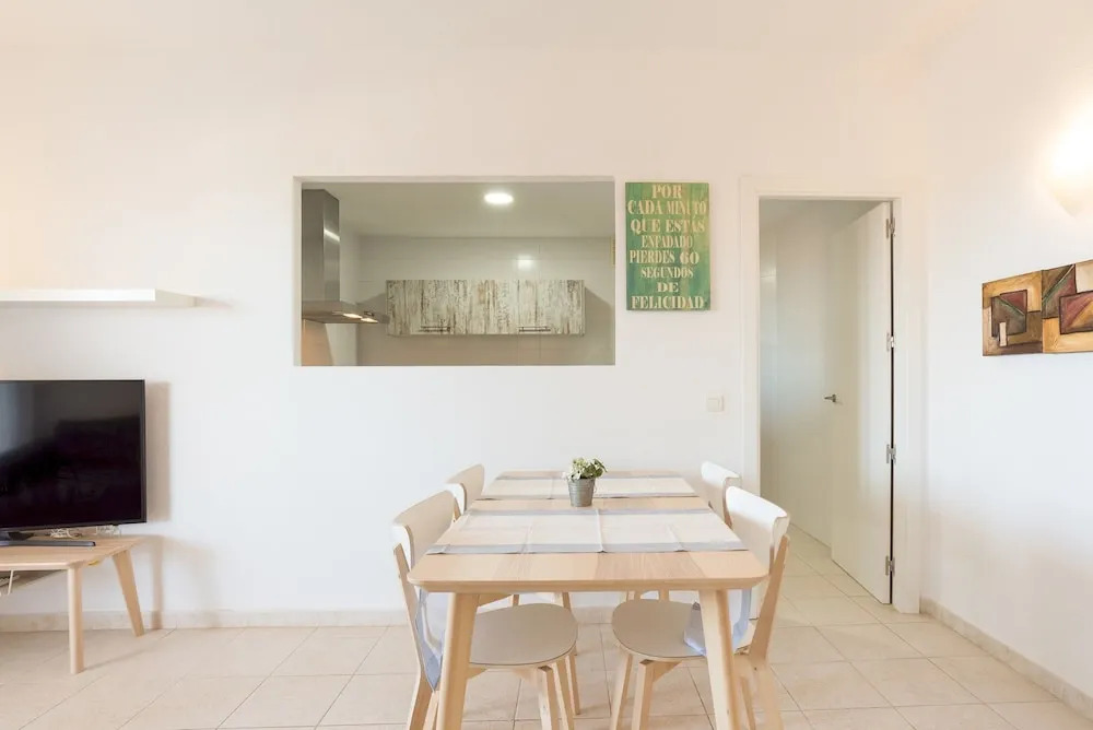 MalagaSuite Higueron Beach&Pool Apartment