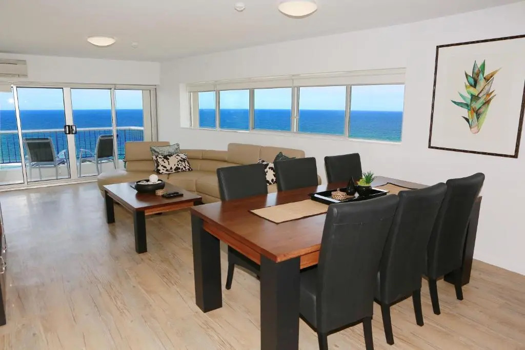 Narrowneck Court Holiday Apartments