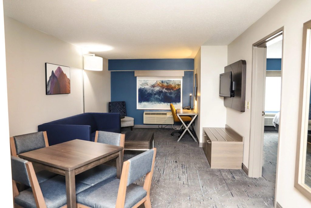 Holiday Inn Express & Suites Donegal by IHG