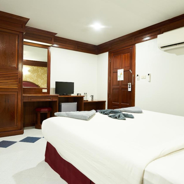 Lime Hotel
