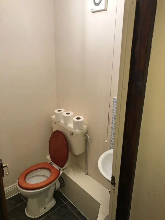 Rooms At103