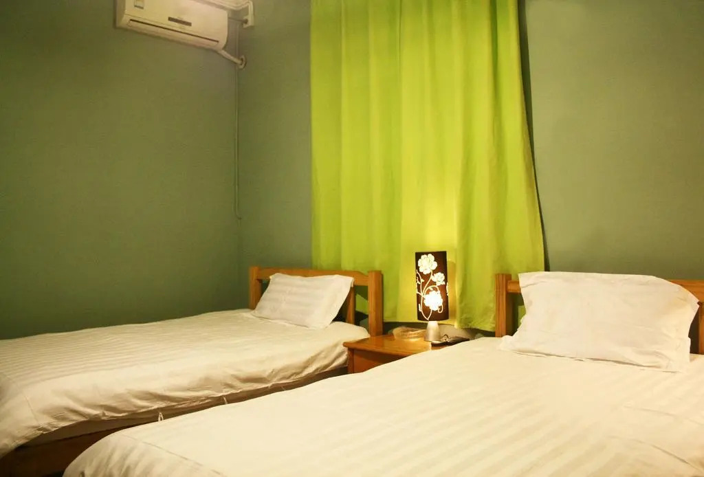 Отель Xiamen Zemusic Inn