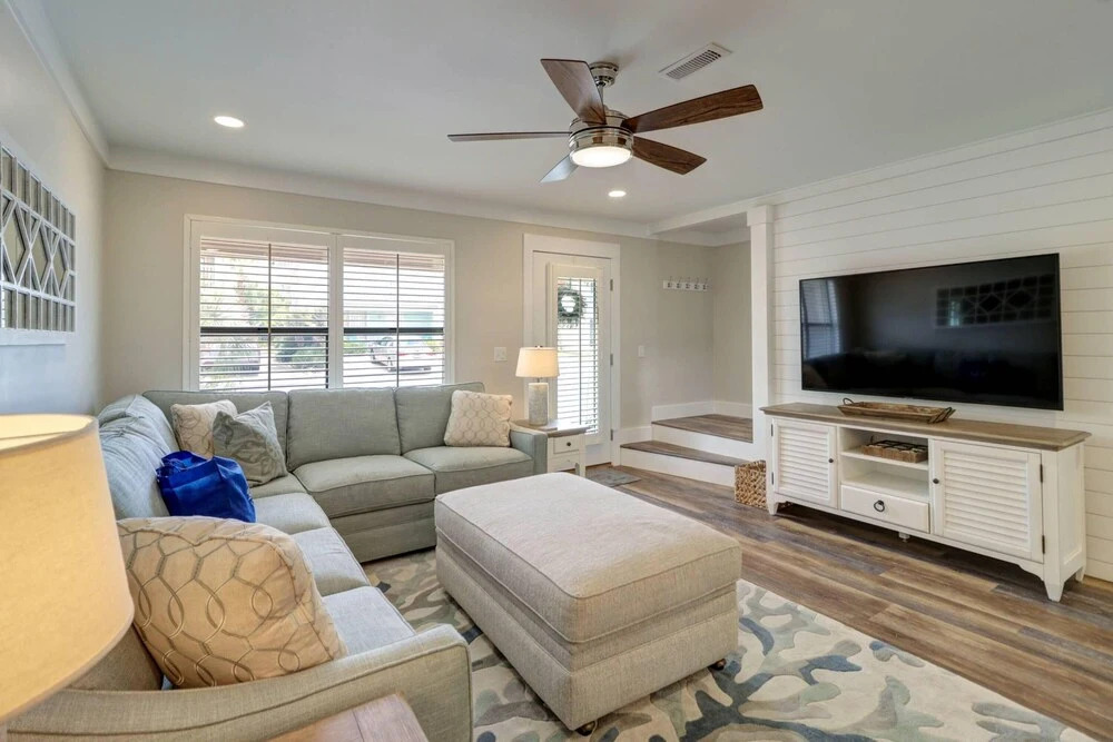 45 Chateau Road by Blueswell