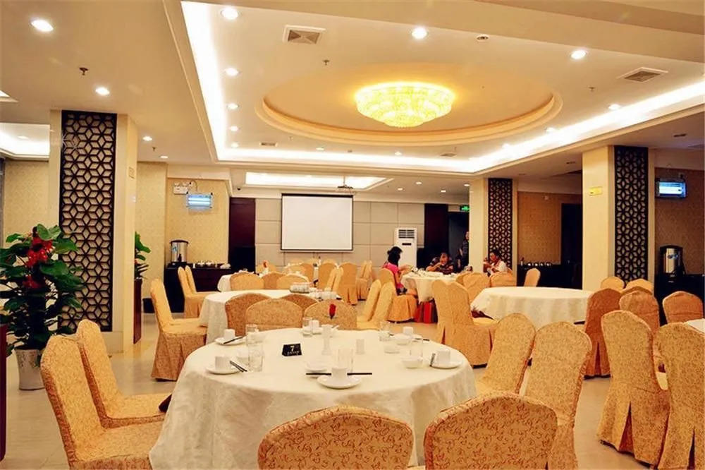 Zhongyou Huating Chain Hotel Changsha Hongshan Bridge