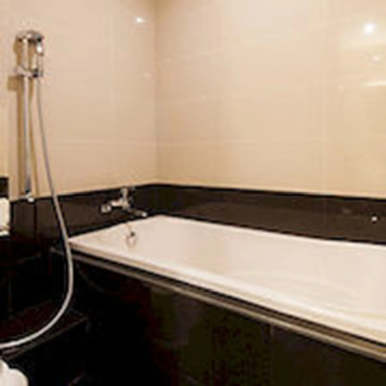Sakura Hotel 2