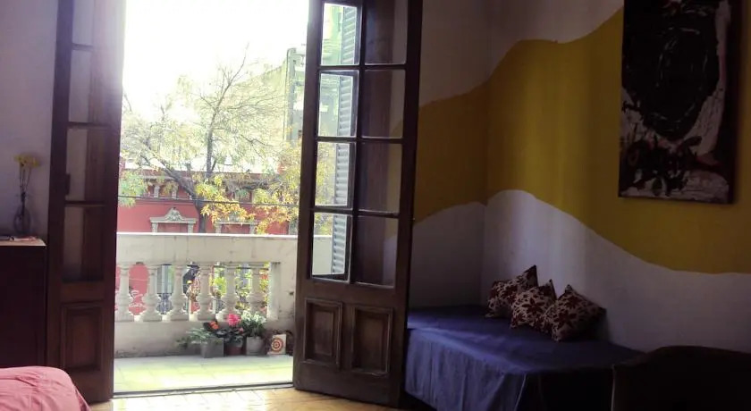 Boedo Vive Bed and Breakfast
