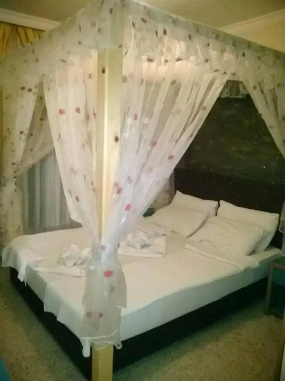 Selay Hotel