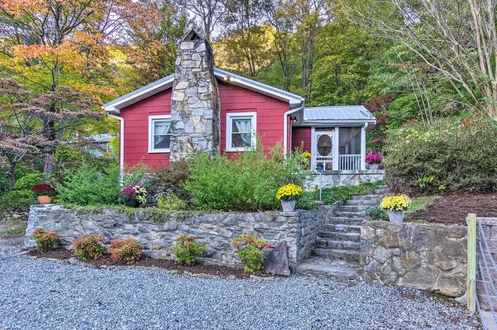 Mtn Views + Fire Pit: Serene Chimney Rock Abode