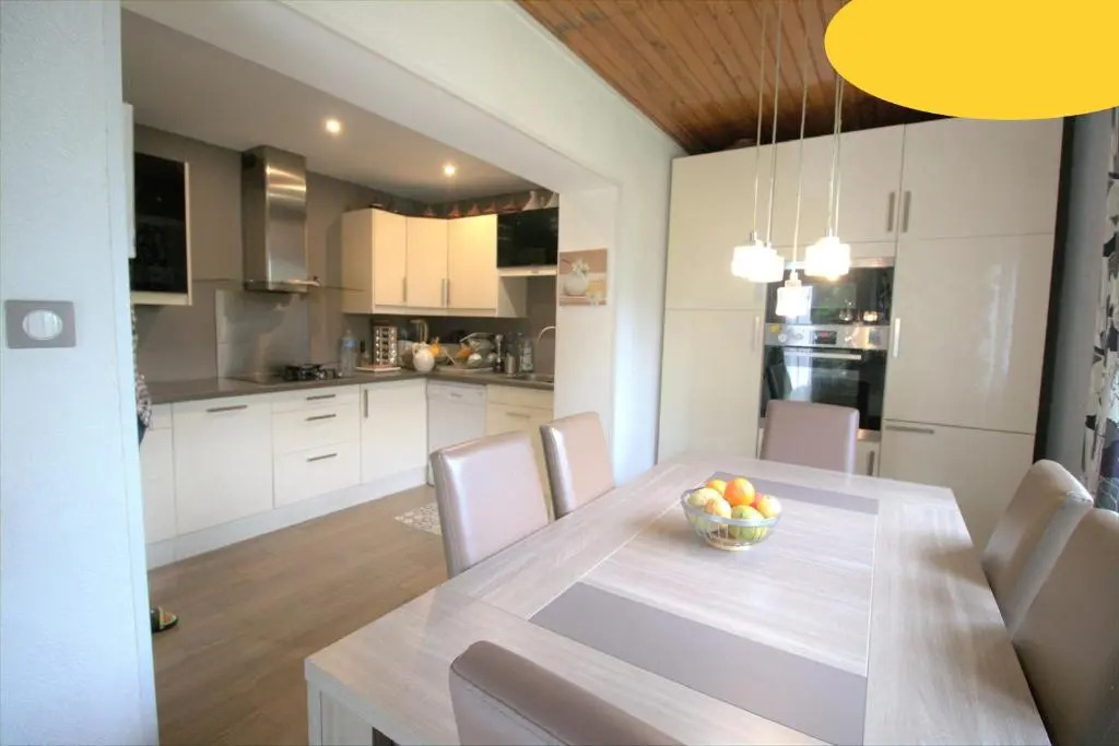 Jolie chambre Nenuphar dans belle maison