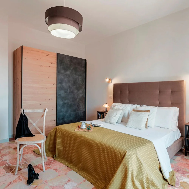 NOVA DOMUS 6, Emma Villas