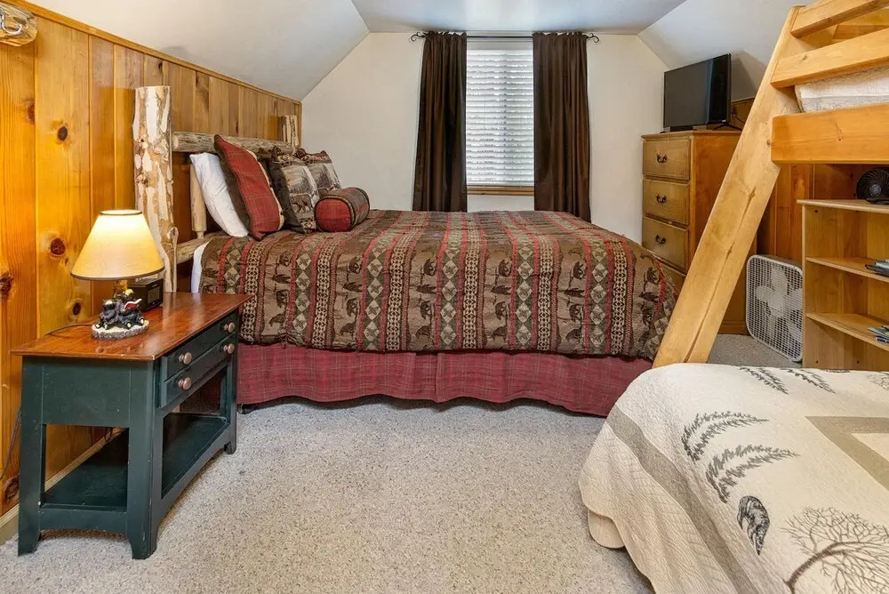 Living Log Cabin-1494 by Big Bear Vacations