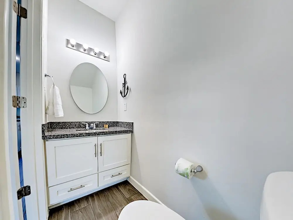Brand-new 3br W/ Bay Views 3 Bedroom Home