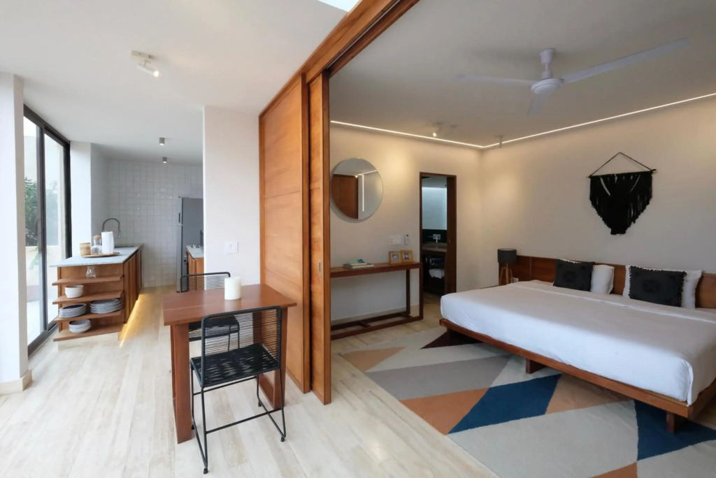 408 Luxurious at Aldea Zama 1br, King Bed, Private Rooftop Pool
