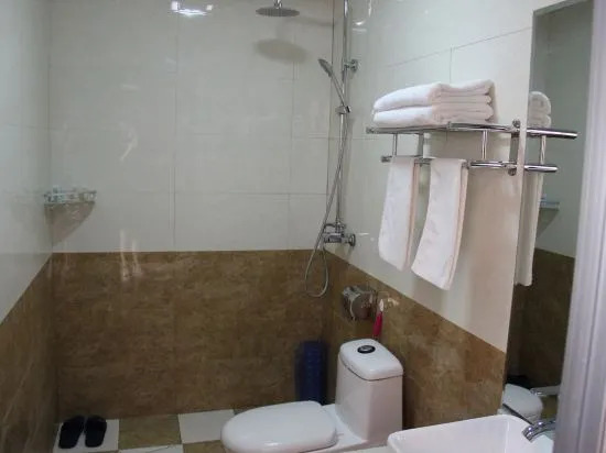 Dunhuang Yueshuiyuan Business Hotel