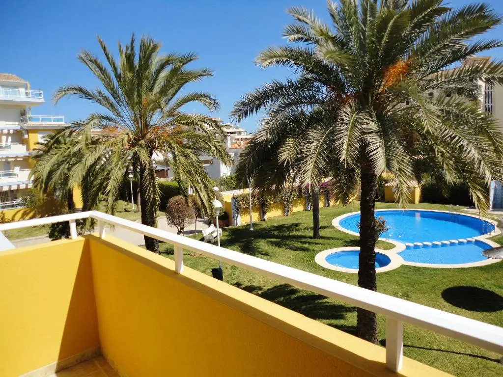 Apartment with 2 bedrooms in Denia with shared pool enclosed garden and WiFi 500 m from the beach