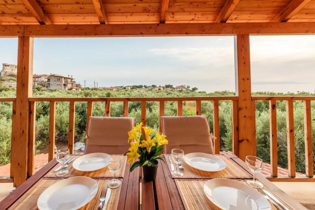 Selinitsa Stone Residence - Mani Poolside Retreat