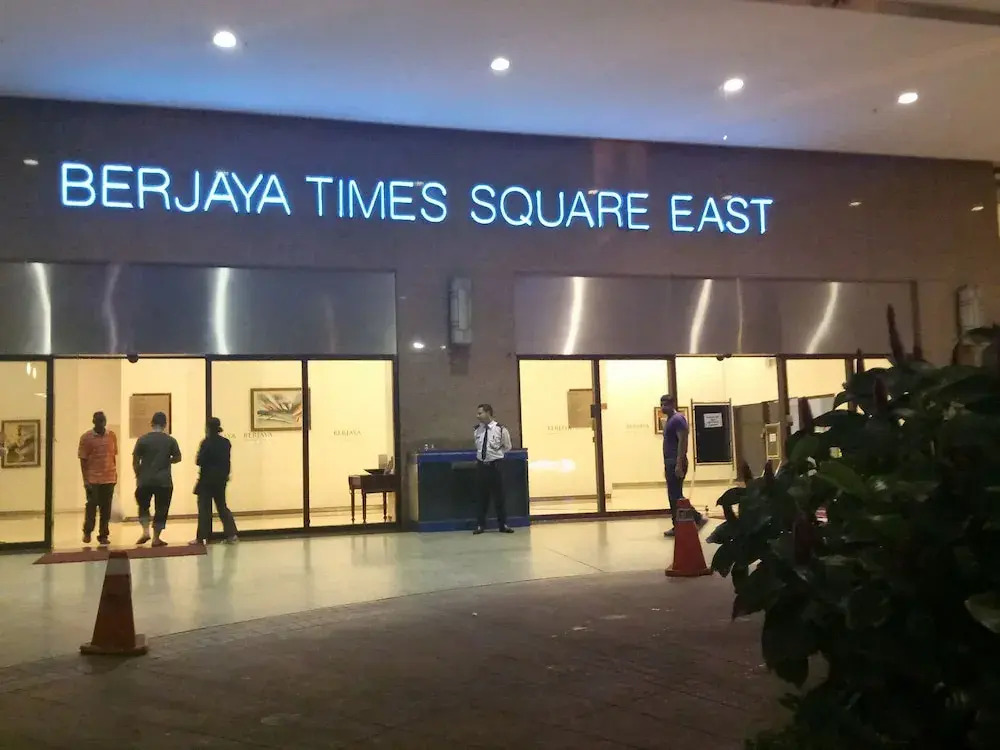 Serviced Apartments at Times Square Kuala Lumpur by Robinsons