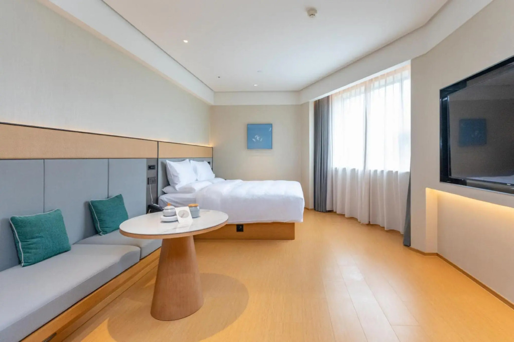 JI Hotel (Hunan Provincial People's Government Forestry University)
