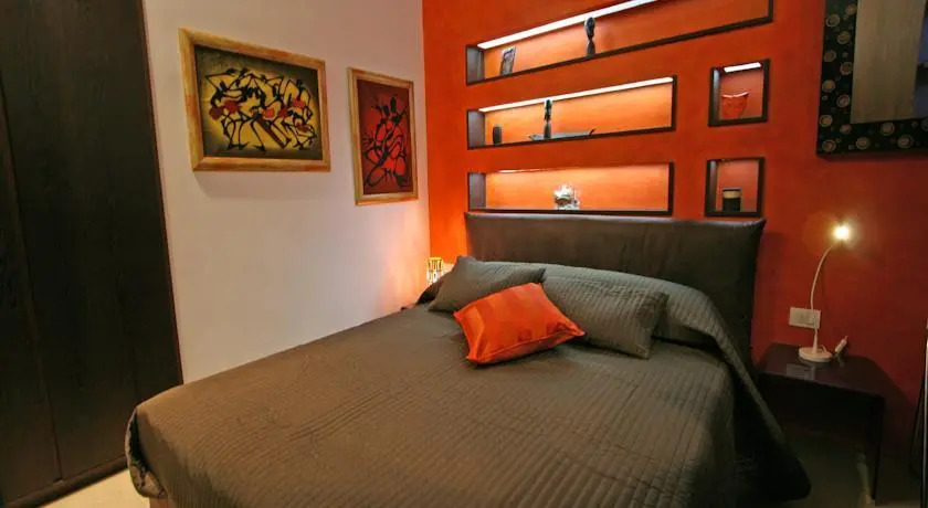 Mantellate - Elegant Trastevere